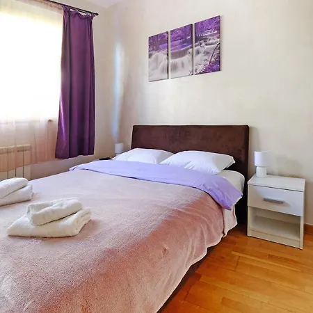 Paradise Symphony Apartmán *